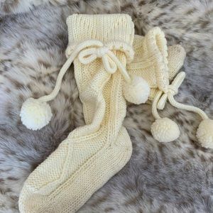 Chunky knit oversized cozy soft reading socks w Pom Poms M/L